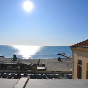 Hostal Litus Roma, Lido di Ostia